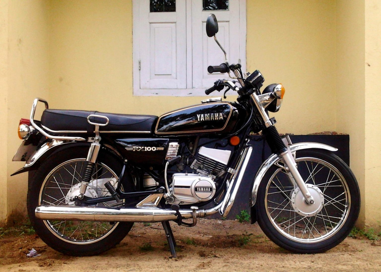 Yamaha RX 100 Price in Bangladesh - Find It's Price