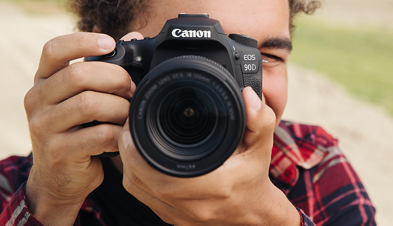 Best Canon Camera for Low Light