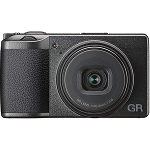 Ricoh GR III